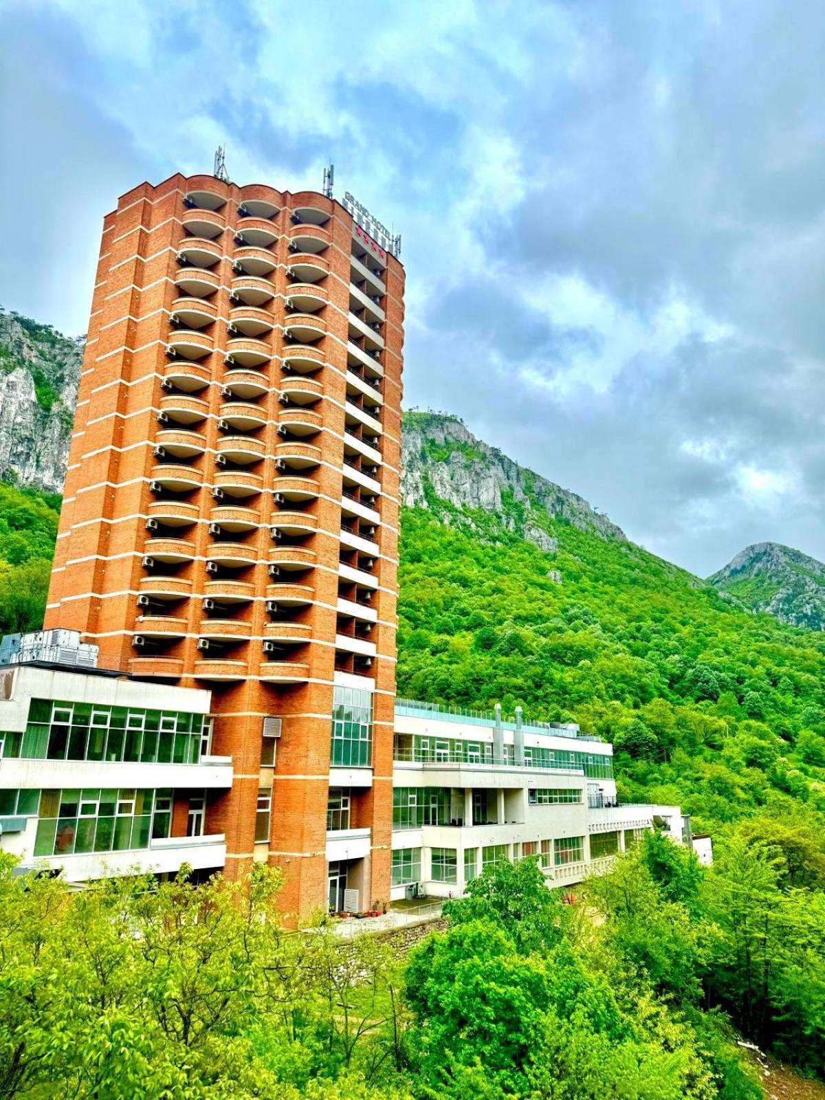 Grand Hotel Minerva Resort & Spa Băile Herculane Exterior foto